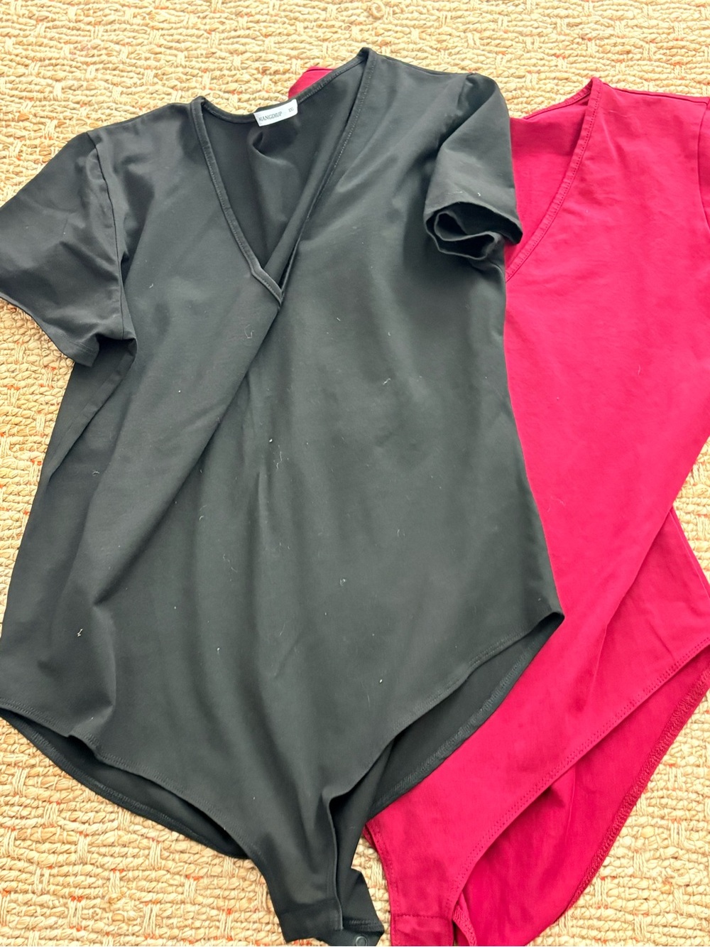 Mangdiup Women's Black & Red V-Neck Short Sleeve Bodysuit XXL